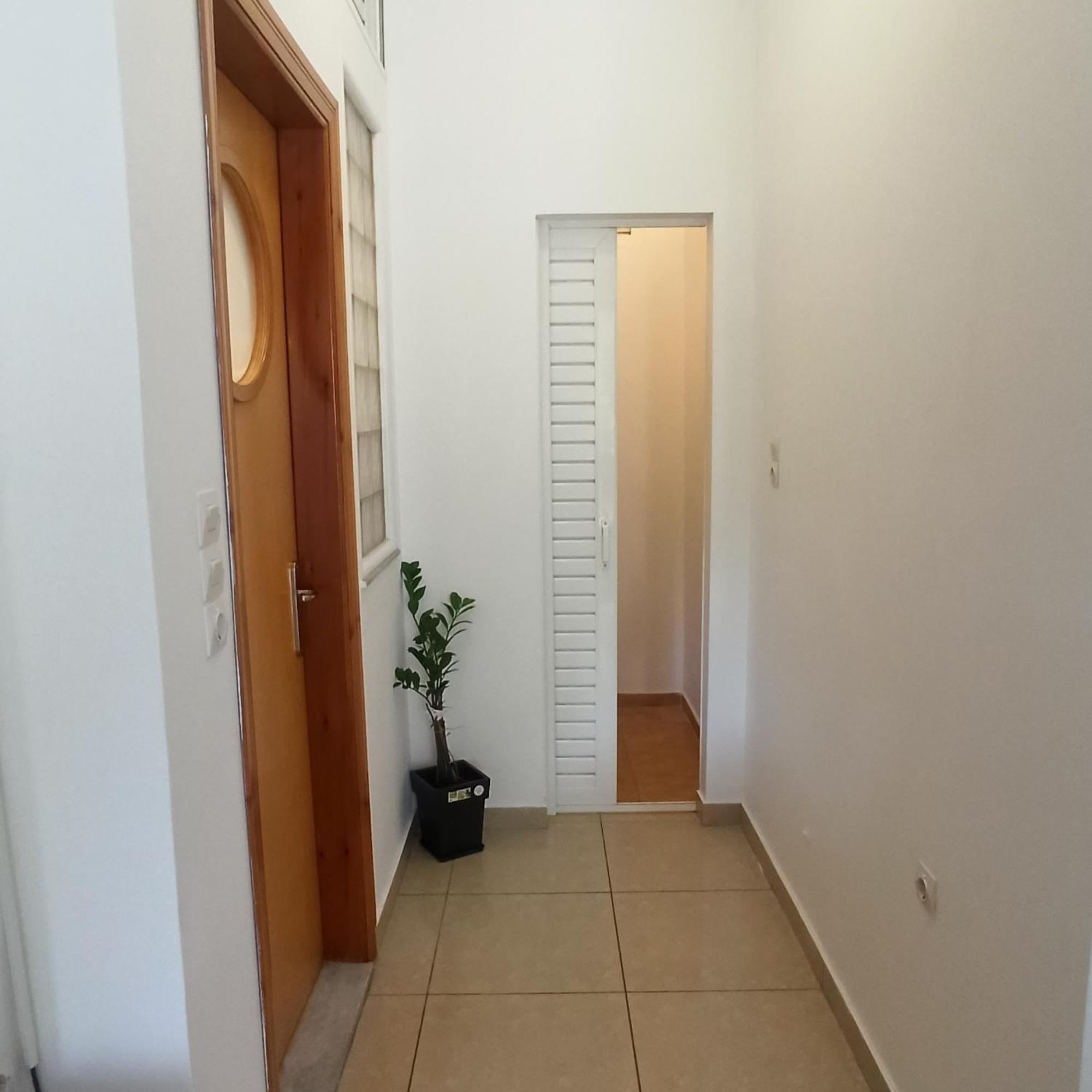 Eunoia, Executive Residence, 34 Theofrastou Str, Ground Floor, 5Min To The Beach Cos Exterior foto